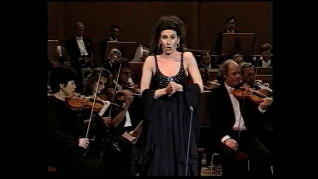 Lucia Aliberti "O mio babbino caro"Gianni Schicchi-G.Puccini,WDR,Conductor Hans Vonk смотреть онлайн
