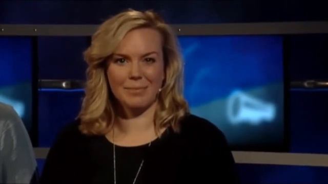 Linda Snecker (V) är så stolt över att USA får sin första kvinnliga president om några veckor... смотреть онлайн