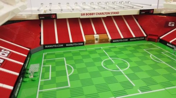 LEGO 10272 Old Trafford Manchester United Football Stadium Fly-Through Showcase Demonstration