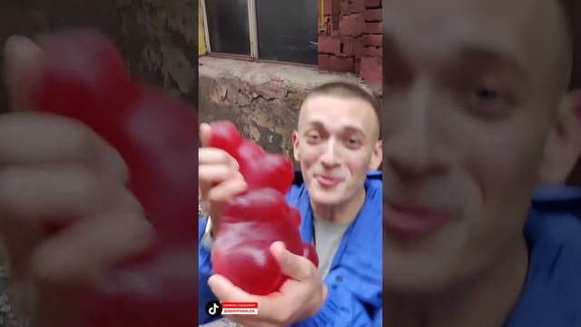 Как записать вирусное видео? #еда #гигантскиймармелад #втренде #вирусноевидео смотреть онлайн