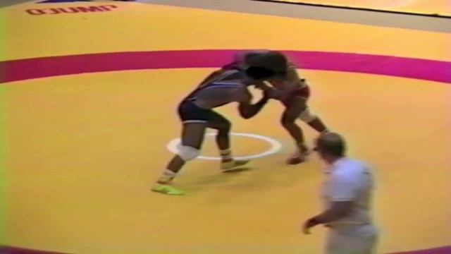 1987 Senior World Championships: 82 kg Kostas Avramis (GRE) vs. Vladimir Modosian (USSR) смотреть онлайн