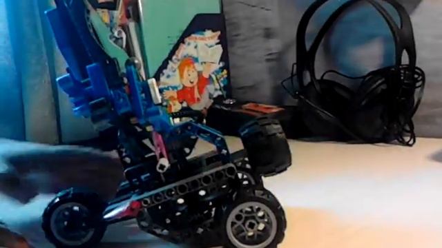 руль-акселерометр для телефона из конструктора смотреть онлайн