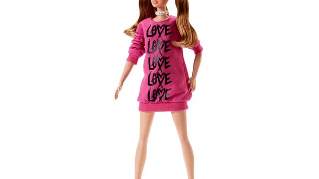 Barbie Fashionistas 79 Doll Love Fashion | Mattel смотреть онлайн