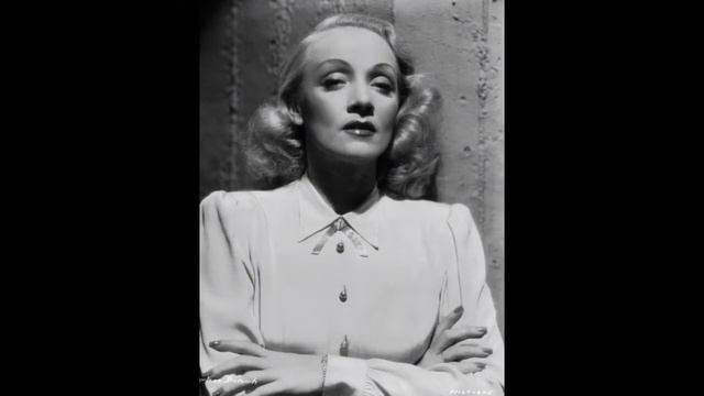 Marlene Dietrich ~ “London Calling” смотреть онлайн