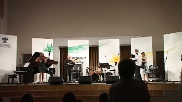 I Love Paris (C. Porter). Saint-Petersburg Musette Ensemble & Catherine Loriot смотреть онлайн