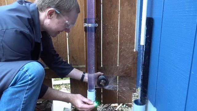 Rain Gutter POWER #1 - How to Harvest Free Energy From Your Roof with a Hydro Electric Generator! смотреть онлайн