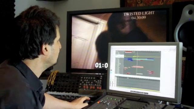 Jeff Rona using Rob Papen смотреть онлайн