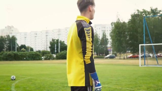ПОДКАТИЛ БЫ К ТРАЧУ? l "В объективе" – ФК "Макслайн" l Игроки U-16, Вашкель, Трачинский, Булычев смотреть онлайн