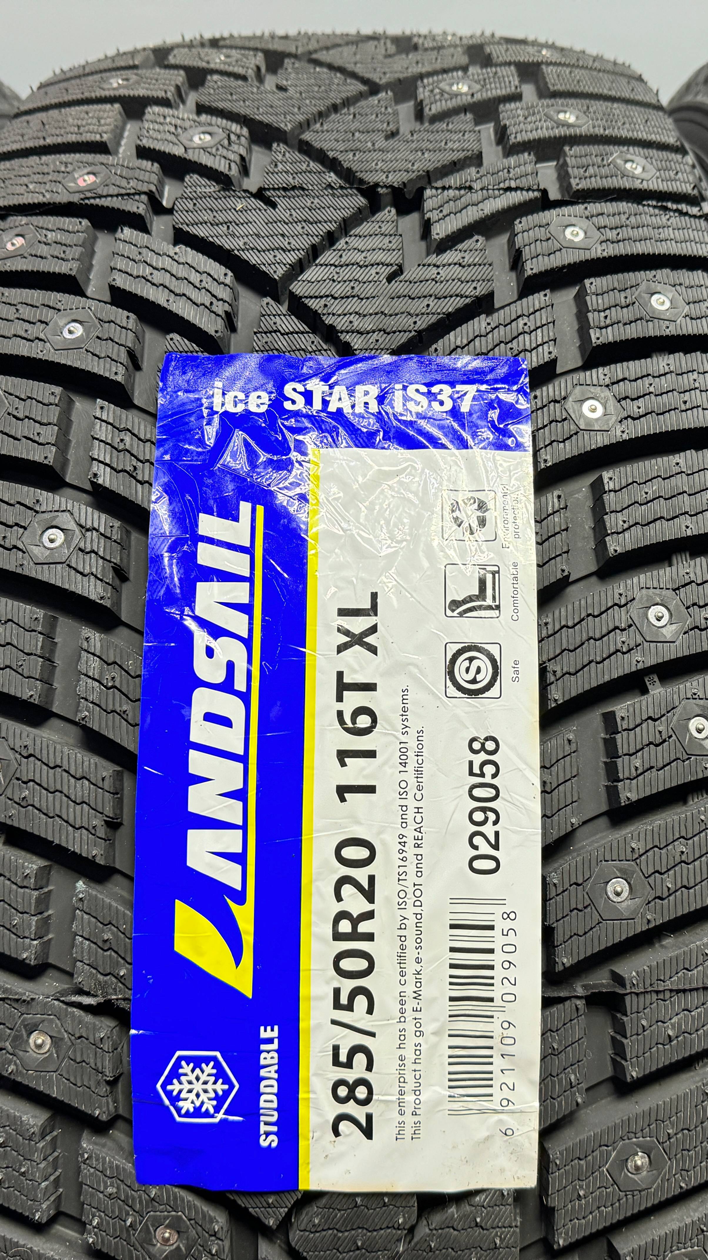 LANDSAIL ICE STAR IS37 285/50 R20 116T