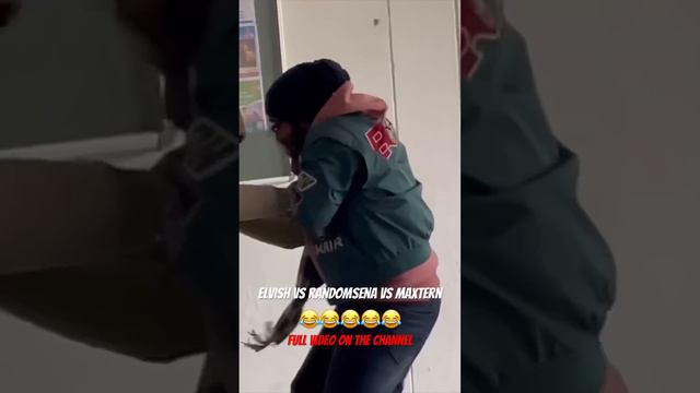 Elvish Beating Maxtern & Randomsena in Gurgaon Last Night😱 (Parody)😂😂😂😂😂 смотреть онлайн