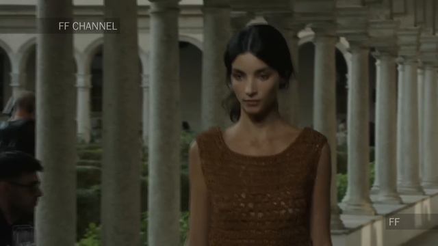 Alberta Ferretti | Spring Summer 2022 | Full Show смотреть онлайн
