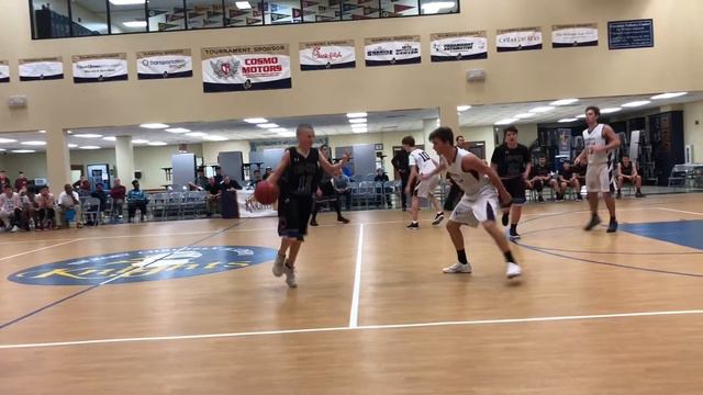 Eli Ellis goes for 22 in his First High School Game смотреть онлайн