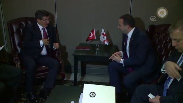 Turkish PM Davutoglu meets Georgian PM Garibashvili in New York смотреть онлайн