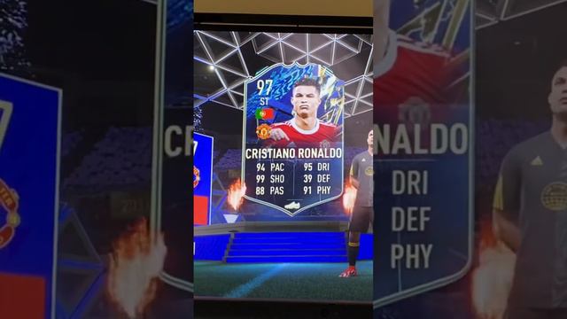 TRADEABLE RONALDO TOTS CARD FROM FIFA 22!!!! #Ronaldo #CR7 #fifa22 смотреть онлайн