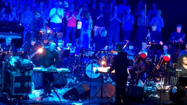 42. Leipziger Jazztage // Matthew Herbert’s Brexit Big Band pt.1 смотреть онлайн