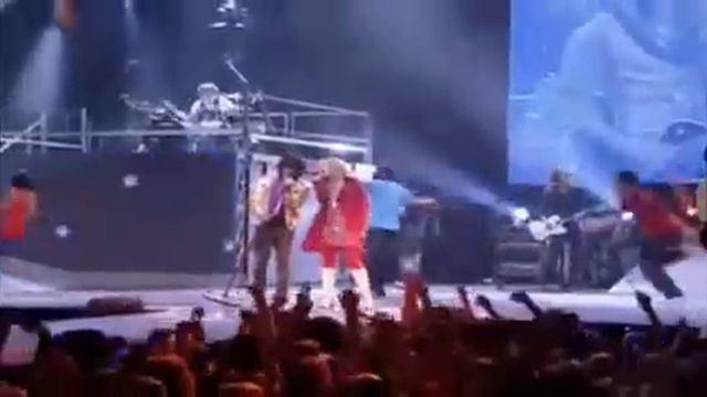 Hannah Montana FT. Jonas Brothers - We Got The Party With Us смотреть онлайн