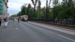 Трамваи для детей