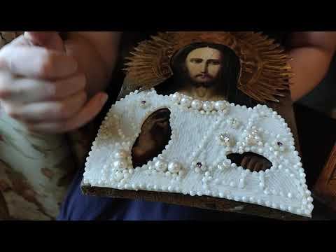 Готовая вышивка ребенка 11 лет. Вася, мой сын, вышил икону Господь Вседержитель бисером, жемчугом.