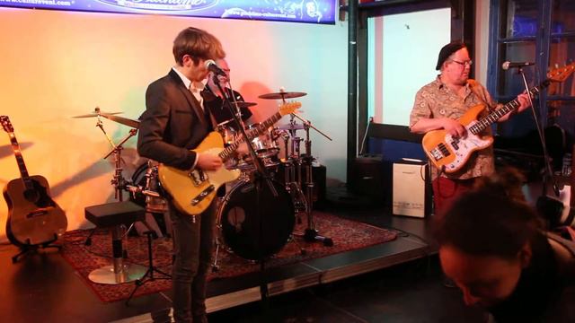 10 Flo Bauer Blues Project "Johnny Be Good" au Pitchtime 5 Mai 2017 смотреть онлайн