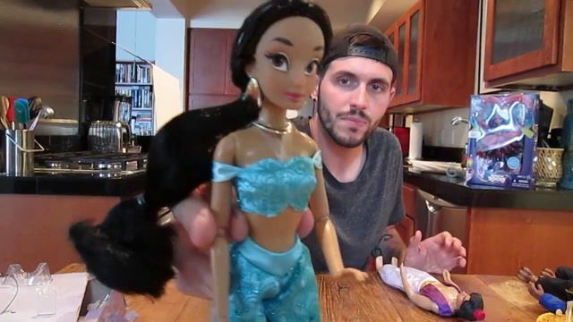 DISNEY STORE PRINCESS AND PRINCE DOLLS - ALADDIN AND JASMINE - DOLL REVIEWS