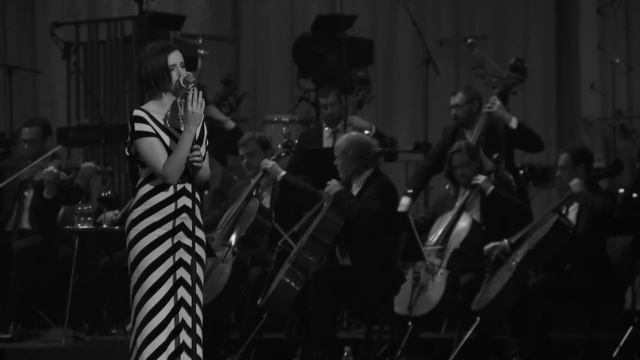 Hooverphonic - The Night Before (Live at Koningin Elisabethzaal 2012) смотреть онлайн