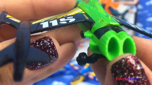 MATCHBOX ON A MISSION SKY BUSTERS COLLECTION OF  SNOW WATER JET HELICOPTER PLANE WITH MBX HYPER JET