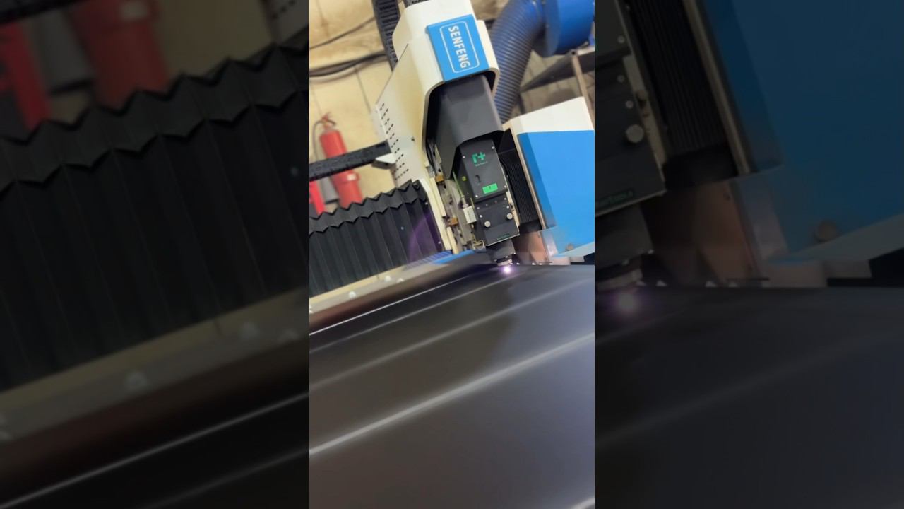 Процесс создания крышек от Hal. Резка секций на лазерном станке. #4x4 #hal смотреть онлайн