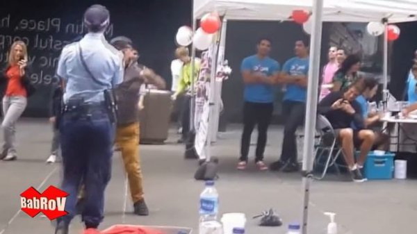 Mo-Do - Super Gut  Einz, Zwei, Polizei (DJ D.V.A. Mash Up  BabRoV Refresh).mp4