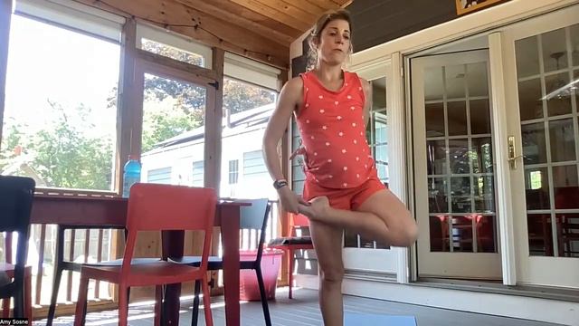 Phew! It's hot, hot, hot! Flowing into summer! смотреть онлайн