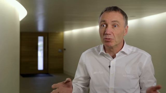 LATEST F1 NEWS | Ferrari star Oliver Bearman, McLaren's Lando Norris, Mercedes, and more... смотреть онлайн