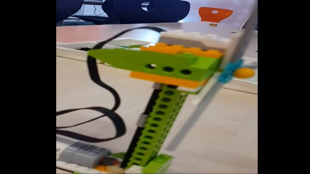 Wind Mill - lego wedo 2.0 education projects смотреть онлайн