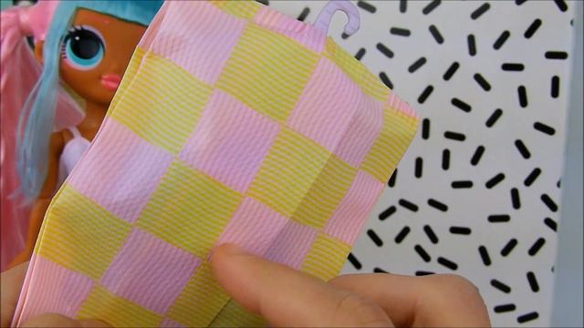 L.O.L. Surprise! O.M.G. Candylicious Series 2 doll Unboxing and Review! смотреть онлайн
