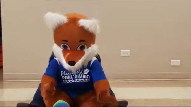 day 11: Pretend sledding смотреть онлайн