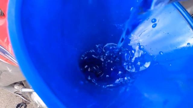 How To Change Engine Coolant On a Dirt Bike | Engine Ice смотреть онлайн