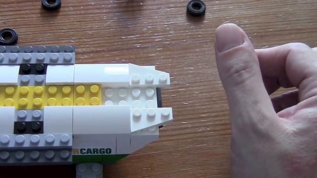 Unbox & Build Lego Airport Cargo Plane 60101 смотреть онлайн