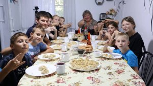 мукбанг буззы