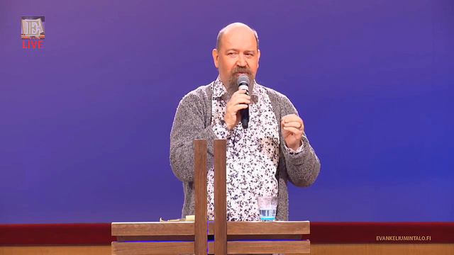 Joona Isokorpi - Jumalan tuli on väistynyt jo monista seurakunnista смотреть онлайн