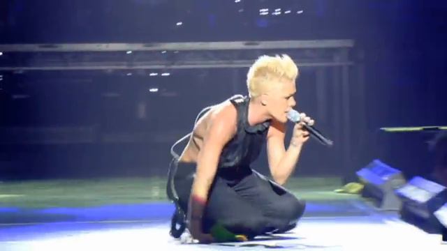 P!NK - Just Like a Pill (from Live from Wembley Arena, London, England) смотреть онлайн