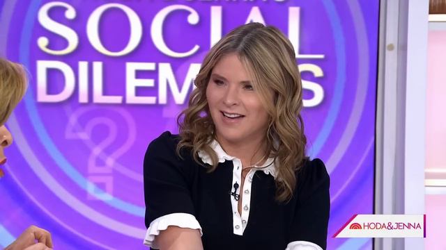 My friend's high school daughter drank too much. Do I tell her? смотреть онлайн