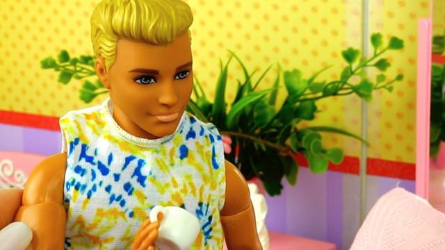 Barbie care for her boyfriend смотреть онлайн