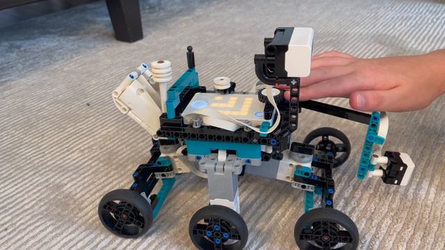 Mars Rover Lego Mindstorms 51515 смотреть онлайн