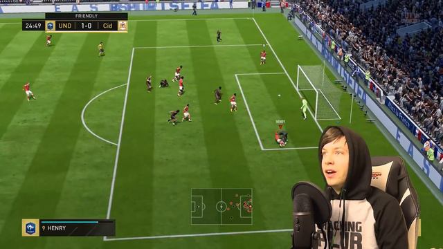 MY FUTMAS CARD IS BETTER!! - FIFA 18 ULTIMATE TEAM смотреть онлайн