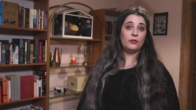 Sensation and Mystery: Lady Audley's Secret by Mary Elizabeth Braddon | Book Review [CC] смотреть онлайн