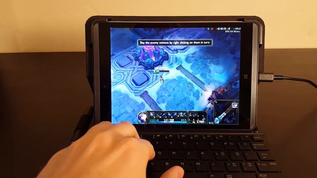 Gaming with a Intel X5 Atom Processor - Using a HP 608 Pro Tablet смотреть онлайн