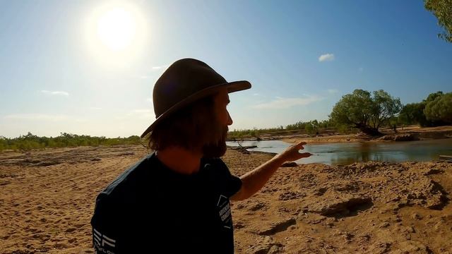 I lost a friend | Crocodiles while spearing at night | Far Northern Australia смотреть онлайн