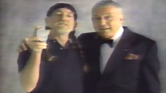 Willie Nelson and Frank Sinatra heart NASA смотреть онлайн