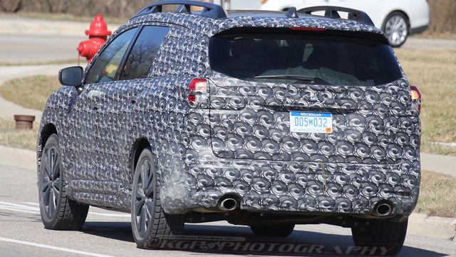 How The Mustang GT Handles Snow And This Week's News! Weekly Update