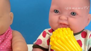 Пупсики в Кафе Едят Пиццу и Чупа Чупсы! Мультики Как Мама Куклы Беби Бон 108мама тв