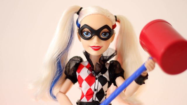 HARLEY QUINN Action Doll DC Super Hero Girls Unboxing and Review. смотреть онлайн
