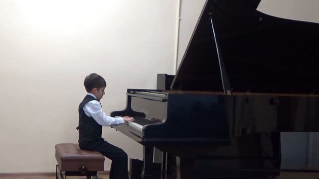 Волохов Арсений, 6 лет, Б. Берлин "Обезьянки на дереве", г. Гулькевичи смотреть онлайн
